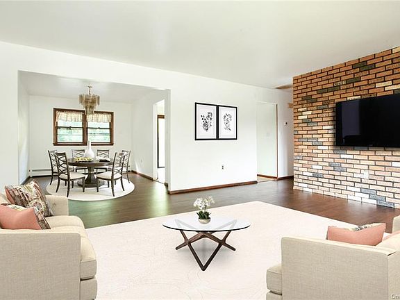 4th image of 349 Lake Shore Dr