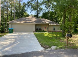 3 York Cir, Petal, MS 39465