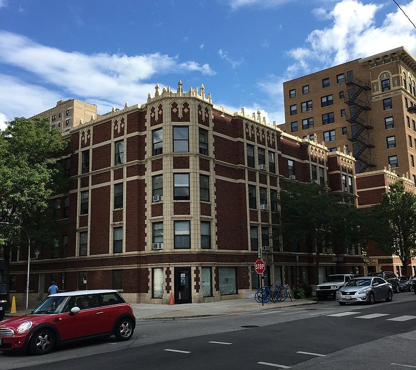 1st image of 1068 W Granville Ave APT 22