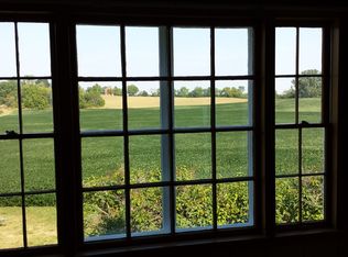 6311 S Loomis Rd, Waterford, WI 53185