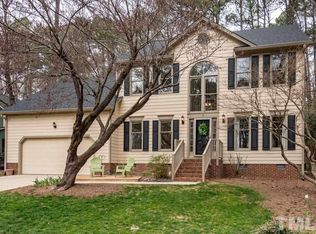 8 Fieldcrest Ct, Durham, NC 27713