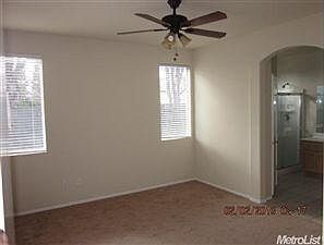 5th image of 9262 Marlemont Cir
