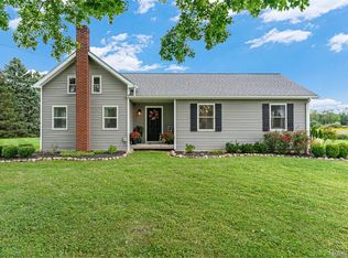 10433 Nichols Rd, Gaines, MI 48436