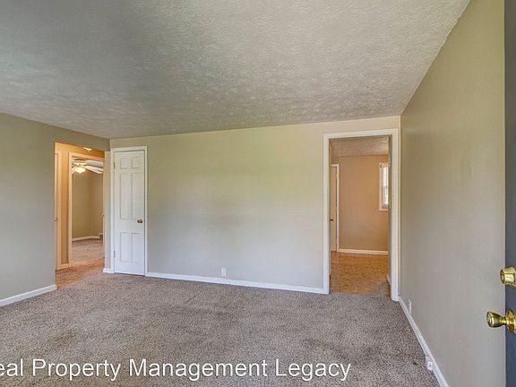 3rd image of 3116 S 41st St
