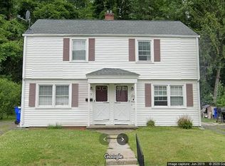 39 Vine Hill Rd, West Hartford, CT 06110