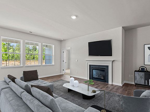 7th image of this home