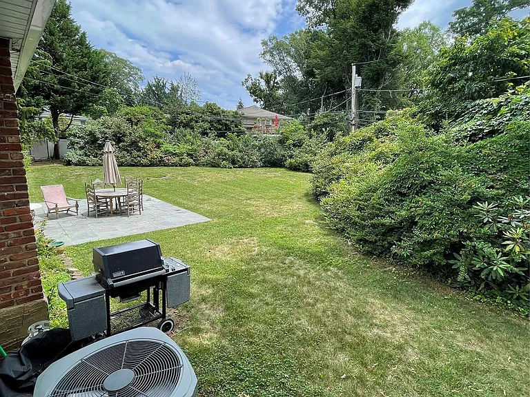 6 Preston Ct — Photo 33