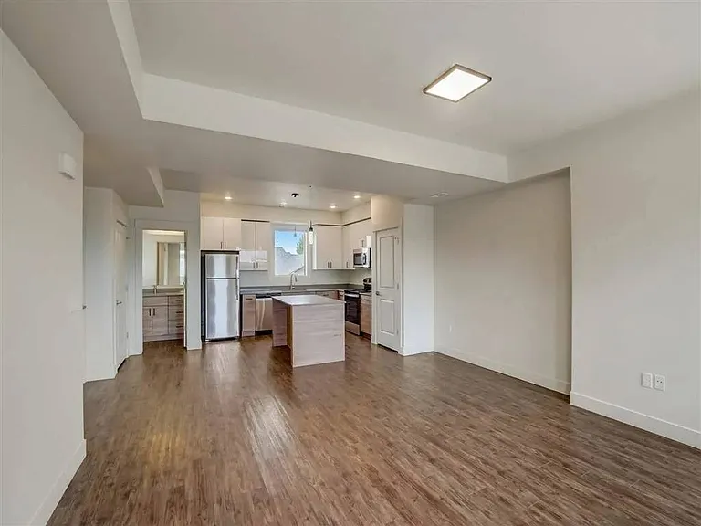 Vaseo Townhomes — Photo 21