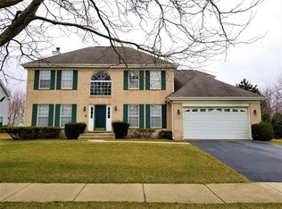 101 Wakefield Ct, Aurora, IL 60506