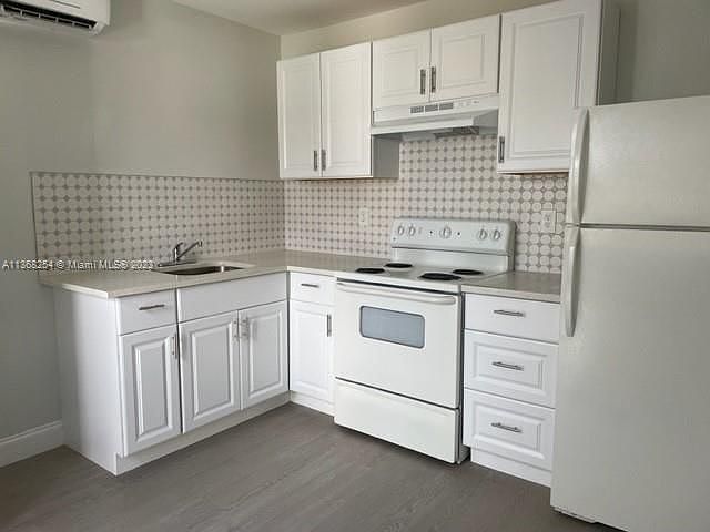 1st image of 2300 NW 20th St #B