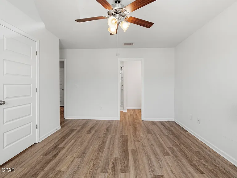 1749 Jakes Dr — Photo 22