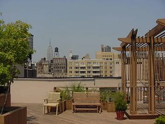 Rented by Corcoran | media 18