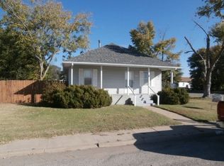 208 E. Locust, Minneola, KS 67865