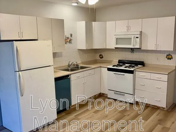 92-94 Anthony Ave Unit 1F, Pawtucket, RI 02860