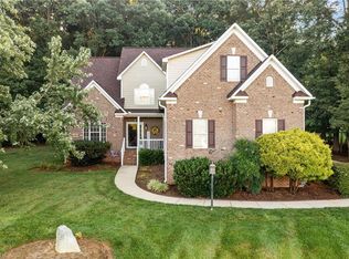 7074 Lanier Rd, Summerfield, NC 27358