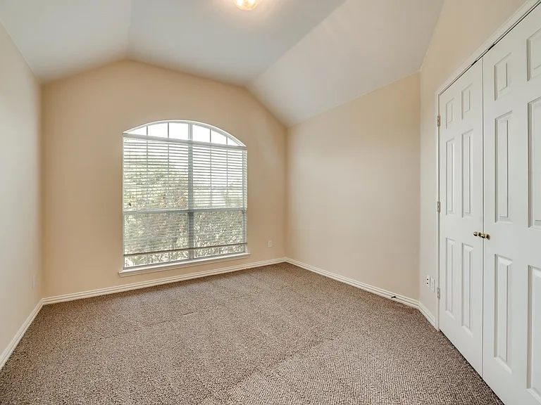 3902 Harlington Ln — Photo 28