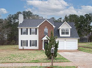 628 Meadows Ln, Social Circle, GA 30025