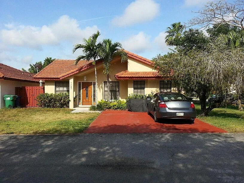 2 bed, 1357 sqft, $2,900 — Photo 3