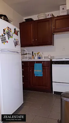 Rented by ZealEstate Group Inc | media 30