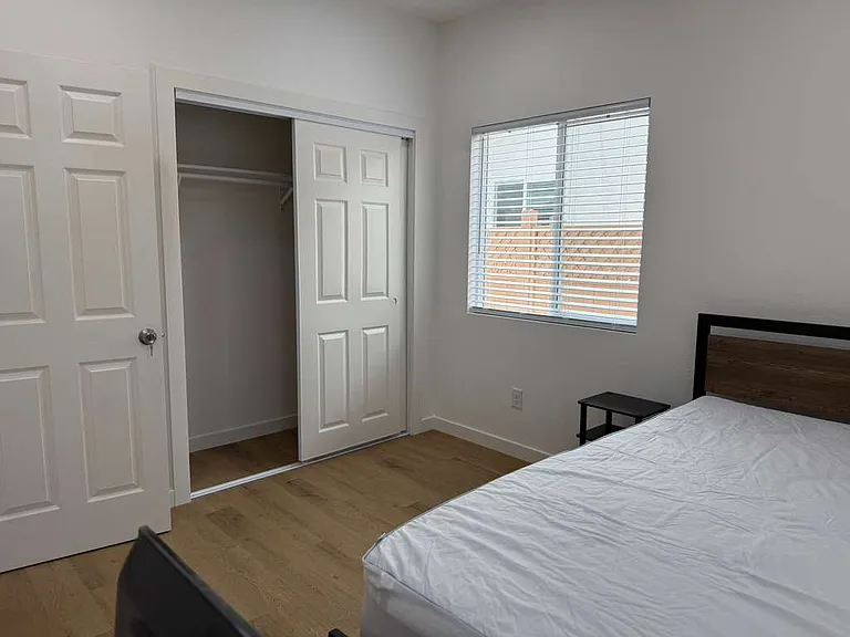 220 Sequoia Ave — Photo 26