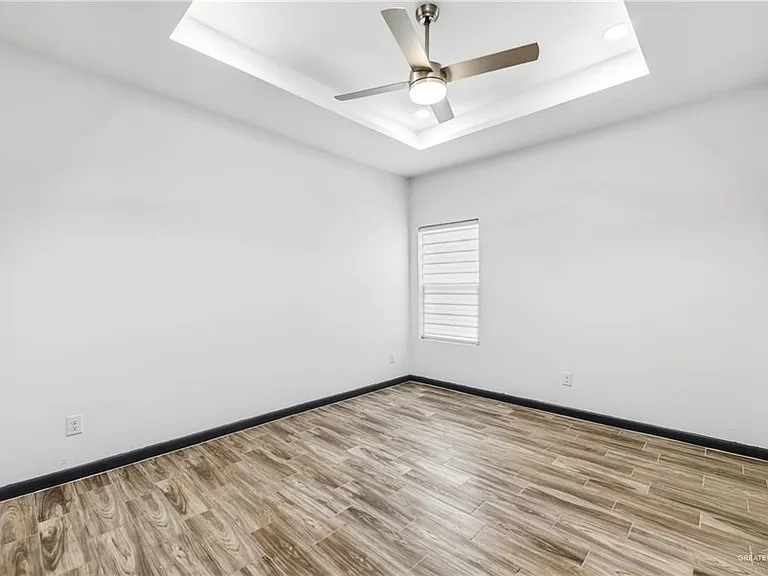 1408 E Hibiscus Ave #2 — Photo 8