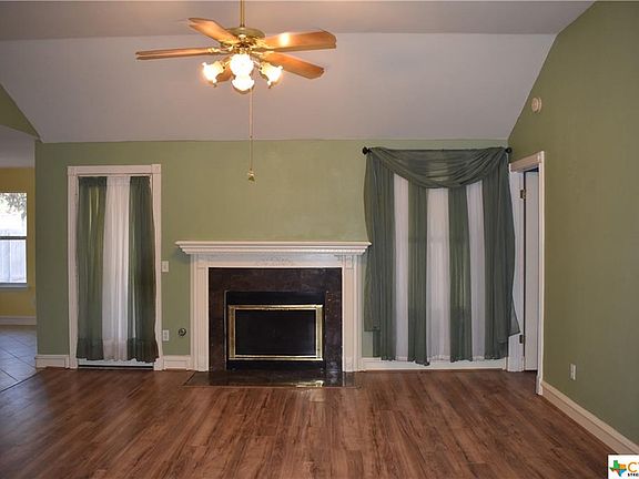 2nd image of 605 Millcreek Ln