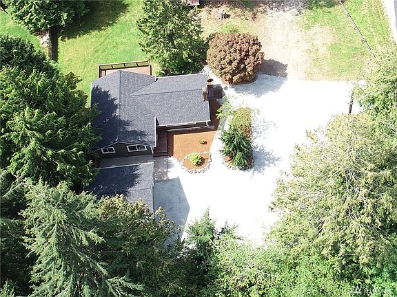 4th image of 31704 78th Dr NW