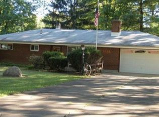 1532 Bradford Dr, Macedonia, OH 44056