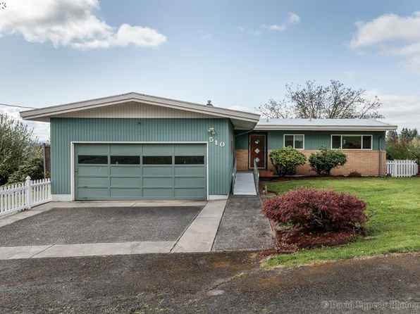510 Hillcrest Rd, Saint Helens, OR 97051