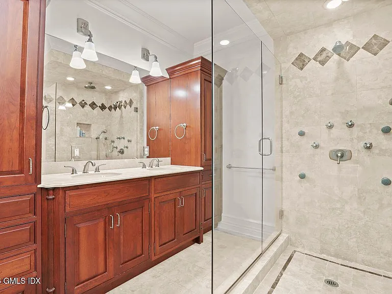 44 Riverside Ln — Photo 21