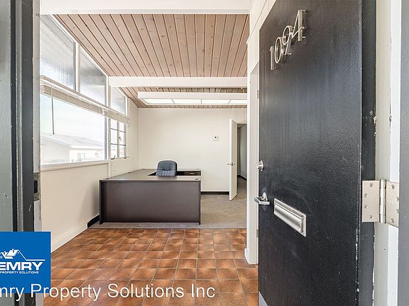 3rd image of 1094 E 9th St