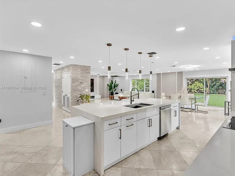 6920 SW 182nd Way — Photo 11