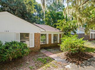 123 Old Jericho Rd #B, Beaufort, SC 29902