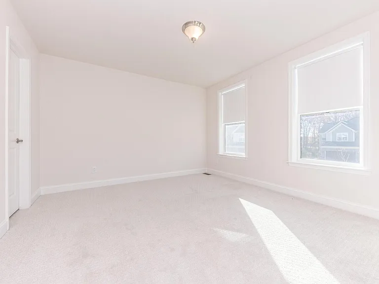 3341 Roseford Blvd — Photo 23