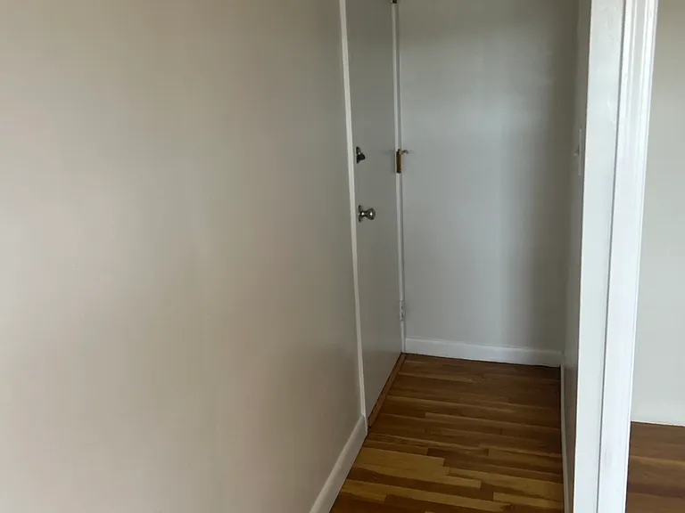 139 W Emerson St #11 — Photo 16