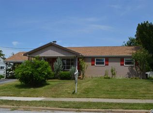 10 Plainview Rd, Camp Hill, PA 17011