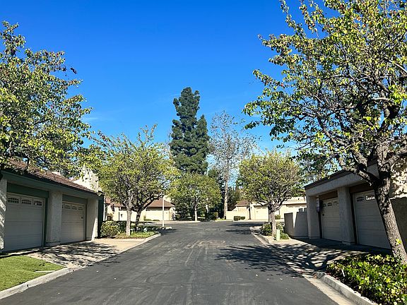 2nd image of 826 Chervil Ct