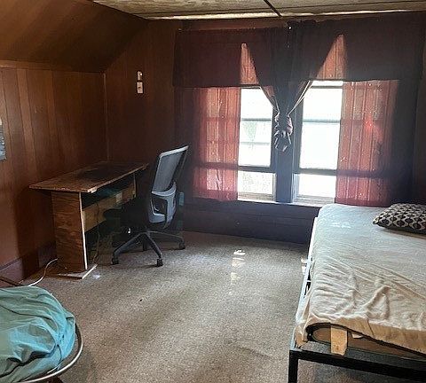 2nd image of 1409 Sharon Ave