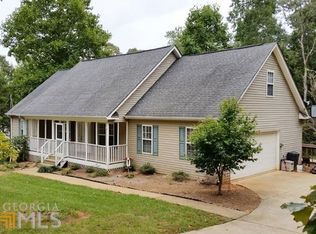 210 Bent Twig Dr, Cornelia, GA 30531