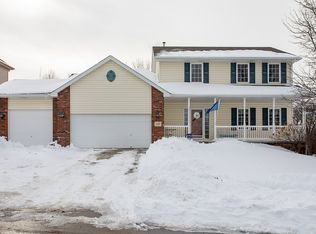 11826 Timberridge Dr, Papillion, NE 68133