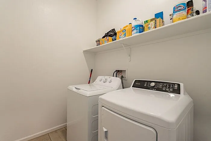 12442 N Appling Ave — Photo 37