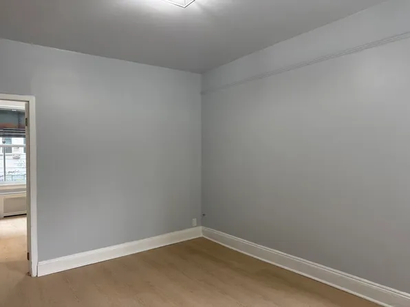 31-86 31st Street image 16 of 21