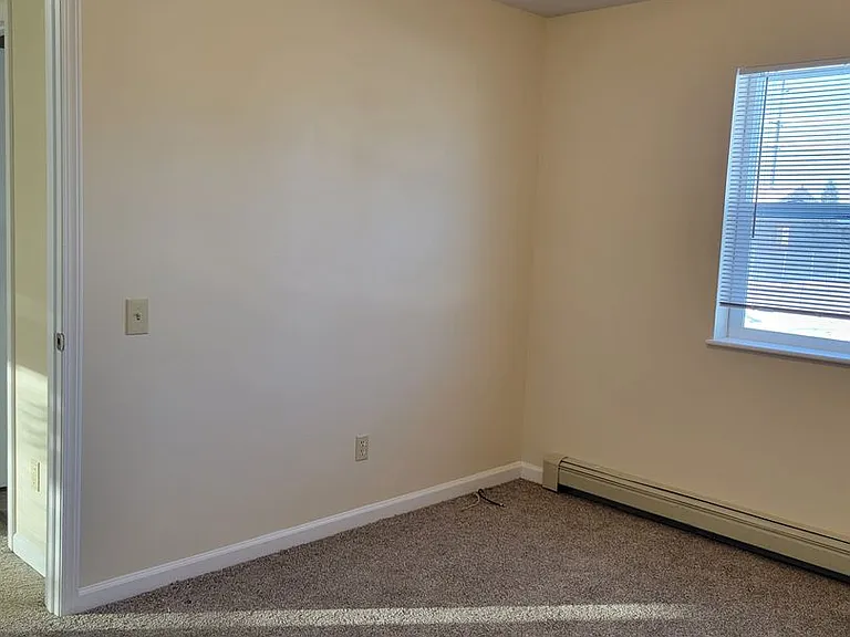 105 Jefferson Ave #B — Photo 10