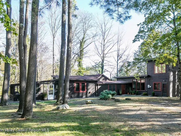 12 Studio Lane, Woodstock, NY 12498