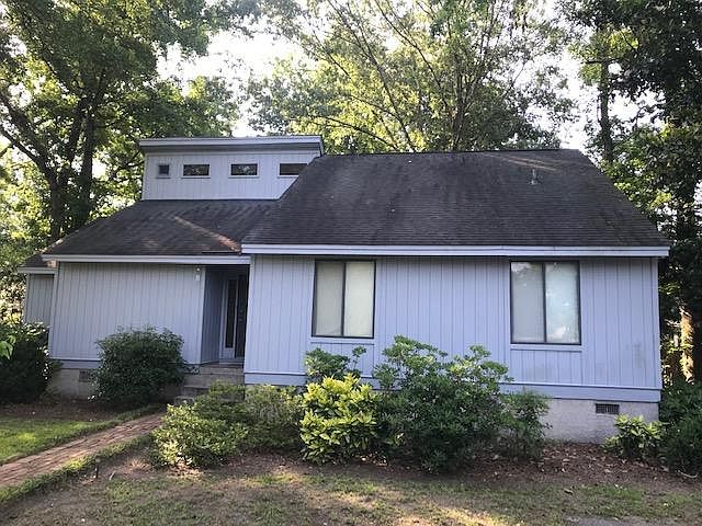 1st image of 1136 Parkway Dr