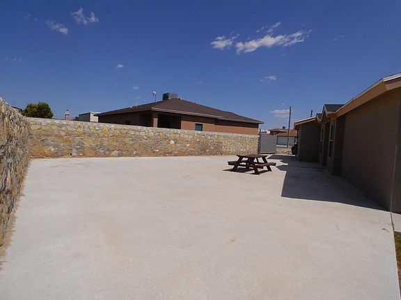 3rd image of 14721 Canyon Breeze Ln