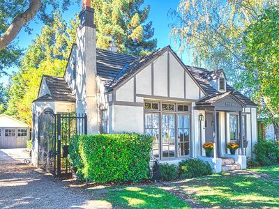 1019 Sevier Ave, Menlo Park, CA, 94025