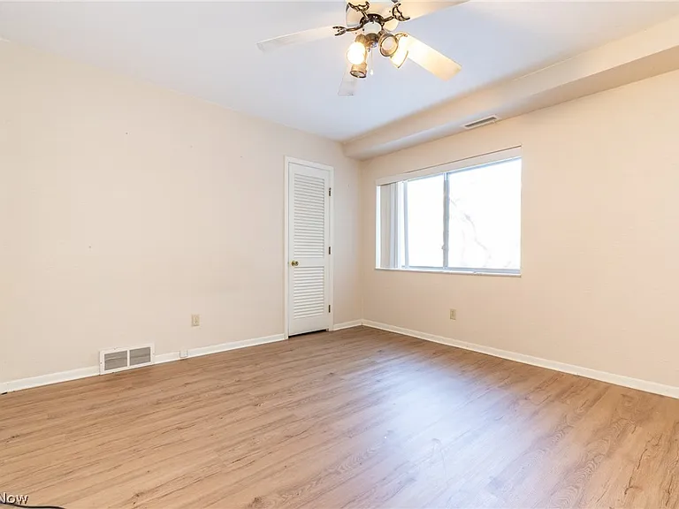 2112 Acacia Park Dr #209 — Photo 19