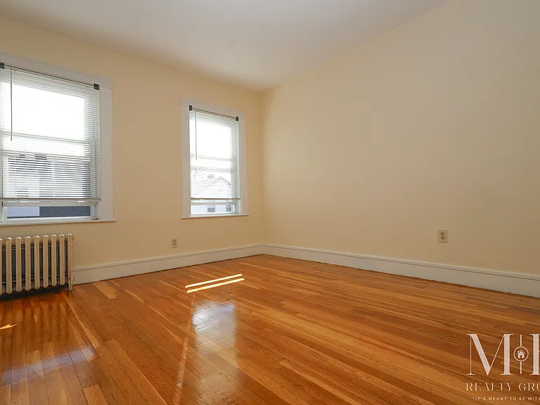 110 Murdock St #2 — Photo 12