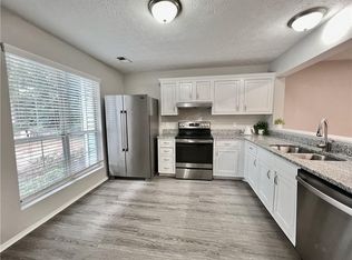 1502 Queen Anne Ct, Sandy Springs, GA 30350